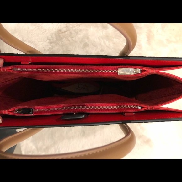 Never been worn Christian Louboutin purse - Picture 6 of 8